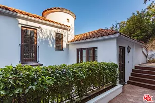 1467 N Kings Rd, West Hollywood, CA 90069 - Photo 1