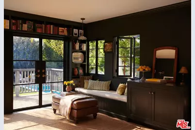 123 N Norton Ave, Los Angeles, CA 90004 - Photo 1