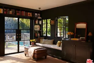 123 N Norton Ave, Los Angeles, CA 90004 - Photo 1