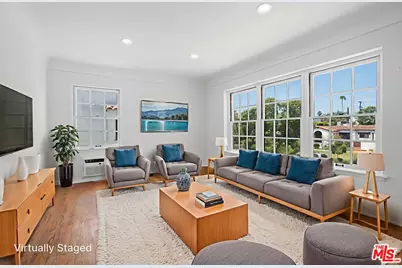 1558 S Genesee Ave #1, Los Angeles, CA 90019 - Photo 1