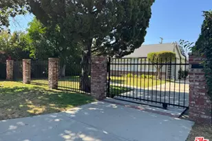 14755 Huston St, Sherman Oaks, CA 91403 - Photo 1