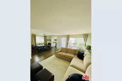 9534 Bickley Dr #4, Huntington Beach, CA 92646 - Photo 1