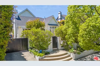 947 S Tremaine Ave, Los Angeles, CA 90019 - Photo 1