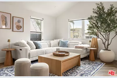 1900 Clyde Ave, Los Angeles, CA 90019 - Photo 1