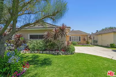 3884 S Norton Ave, Los Angeles, CA 90008 - Photo 1