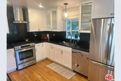 11662 Iowa Ave #6, Los Angeles, CA 90025 - Photo 1