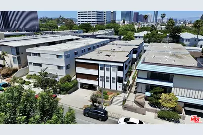 1247 Berkeley St, Santa Monica, CA 90404 - Photo 1
