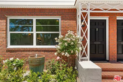 827 Idaho Ave, Santa Monica, CA 90403 - Photo 1