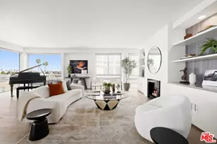 320 N Maple Dr, Beverly Hills, CA 90210 - Photo 1