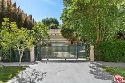 645 N Mc Cadden Pl, Los Angeles, CA 90036 - Photo 1