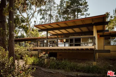 2 Seahurst Rd, Rolling Hills Estates, CA 90274 - Photo 1