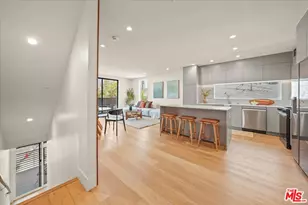 1750 N Van Ness Ave #1/2, Los Angeles, CA 90028 - Photo 1