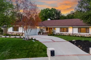 19507 Valdez Dr, Tarzana, CA 91356 - Photo 1