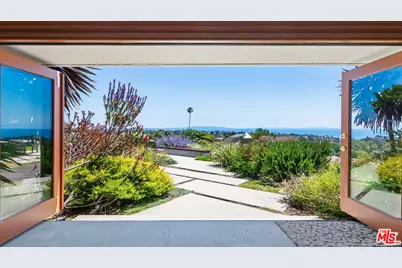1166 Las Pulgas Pl, Pacific Palisades, CA 90272 - Photo 1