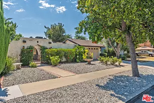 6634 Cantaloupe Ave, Van Nuys, CA 91405 - Photo 1