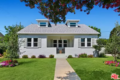 913 N Clybourn Ave, Burbank, CA 91505 - Photo 1