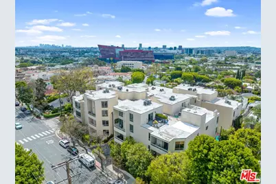 8960 Cynthia St #210, West Hollywood, CA 90069 - Photo 1