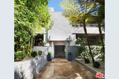 8911 S Cynthia St #7, West Hollywood, CA 90069 - Photo 1