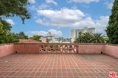 1903 Orchid Ave #6907 1/2, Los Angeles, CA 90068 - Photo 1