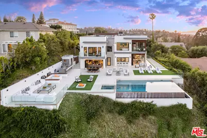 4338 Gayle Dr, Tarzana, CA 91356 - Photo 1