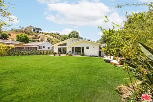 3974 S Orange Dr, Los Angeles, CA 90008 - Photo 1