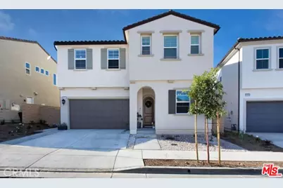 19278 Blackthorn Dr, Santa Clarita, CA 91351 - Photo 1