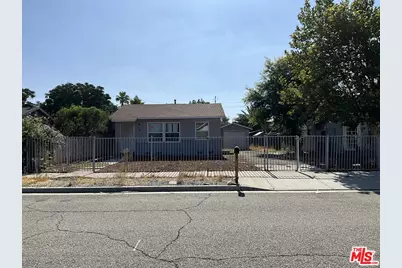 214 S Ramona St, Hemet, CA 92543 - Photo 1