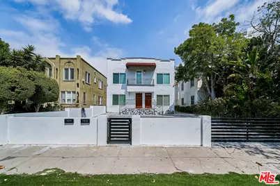1310 S Rimpau Blvd, Los Angeles, CA 90019 - Photo 1