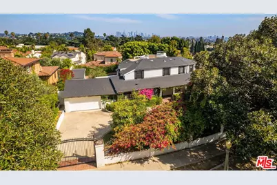 2324 N Vermont Ave, Los Angeles, CA 90027 - Photo 1