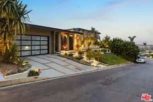 4123 S Cloverdale Ave, Los Angeles, CA 90008 - Photo 1