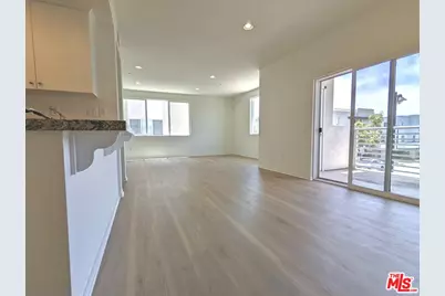 13024 Union Ave #201, Hawthorne, CA 90250 - Photo 1