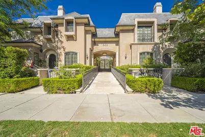 633 S Lake Ave #8, Pasadena, CA 91106 - Photo 1