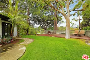 8049 Briar Summit Dr, Los Angeles, CA 90046 - Photo 1