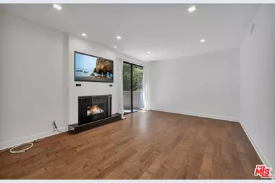 8455 Fountain Ave #628, West Hollywood, CA 90069 - Photo 1