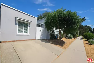 1121 N Curson Ave #2, West Hollywood, CA 90046 - Photo 1