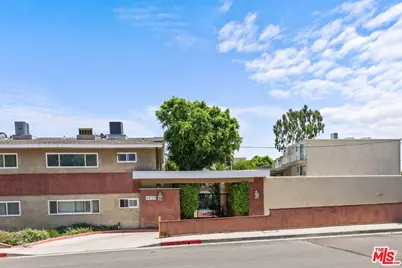 4610 Densmore Ave #12, Encino, CA 91436 - Photo 1