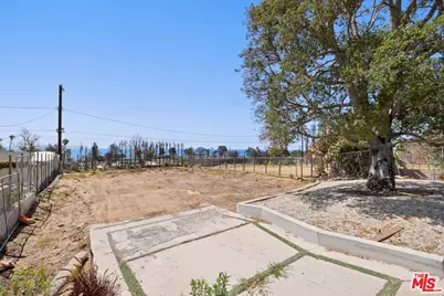 16856 Edgar St, Pacific Palisades, CA 90272 - Photo 1