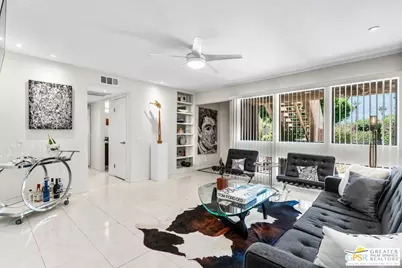 476 Bradshaw Ln #5, Palm Springs, CA 92262 - Photo 1
