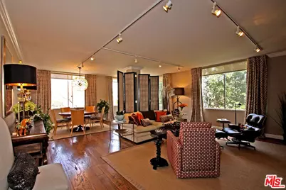 412 N Palm Dr #402, Beverly Hills, CA 90210 - Photo 1