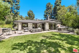 811 N Norman Pl, Los Angeles, CA 90049 - Photo 1