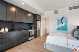 10700 Tabor St, Los Angeles, CA 90034 - Photo 1