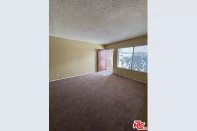 6015 10th Ave #4, Los Angeles, CA 90043 - Photo 1