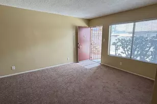 6015 10th Ave, Los Angeles, CA 90043 - Photo 1