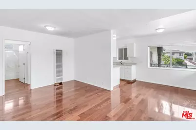 917 N Cedar St #3, Inglewood, CA 90302 - Photo 1