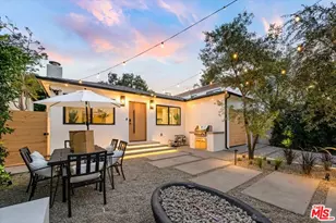 1027 Pleasant View Ave, Venice, CA 90291 - Photo 1