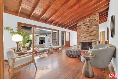 17439 Haynes St, Van Nuys, CA 91406 - Photo 1