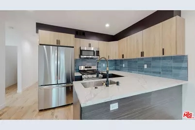 6809 Gloria Ave, Van Nuys, CA 91406 - Photo 1