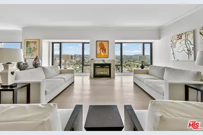 10727 Wilshire Blvd #1802, Los Angeles, CA 90024 - Photo 1