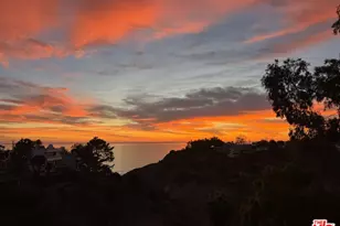 500 Muskingum Pl, Pacific Palisades, CA 90272 - Photo 1