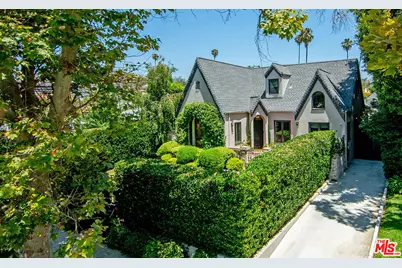 342 N Citrus Ave, Los Angeles, CA 90036 - Photo 1